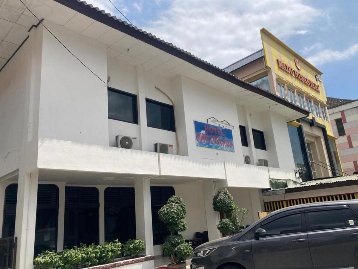 Hotel Surya Citra Jogja A Mitra Reddoorz Yogyakarta Ngoại thất bức ảnh